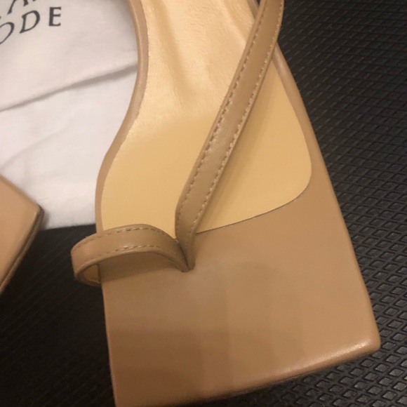 NWT A.W.A.K.E. Mode nude leather kitten sandals 6 - Picture 3 of 10